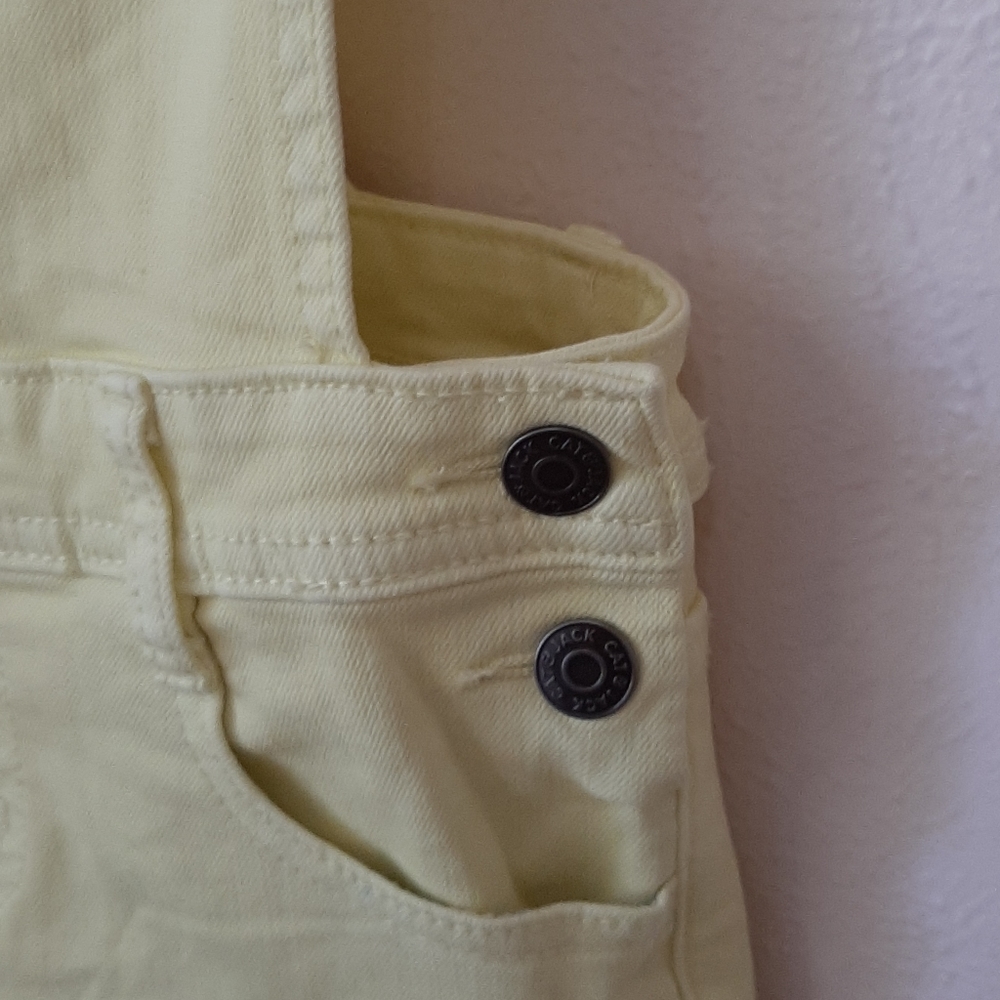 Yellow overalls - Picture 2 of 4